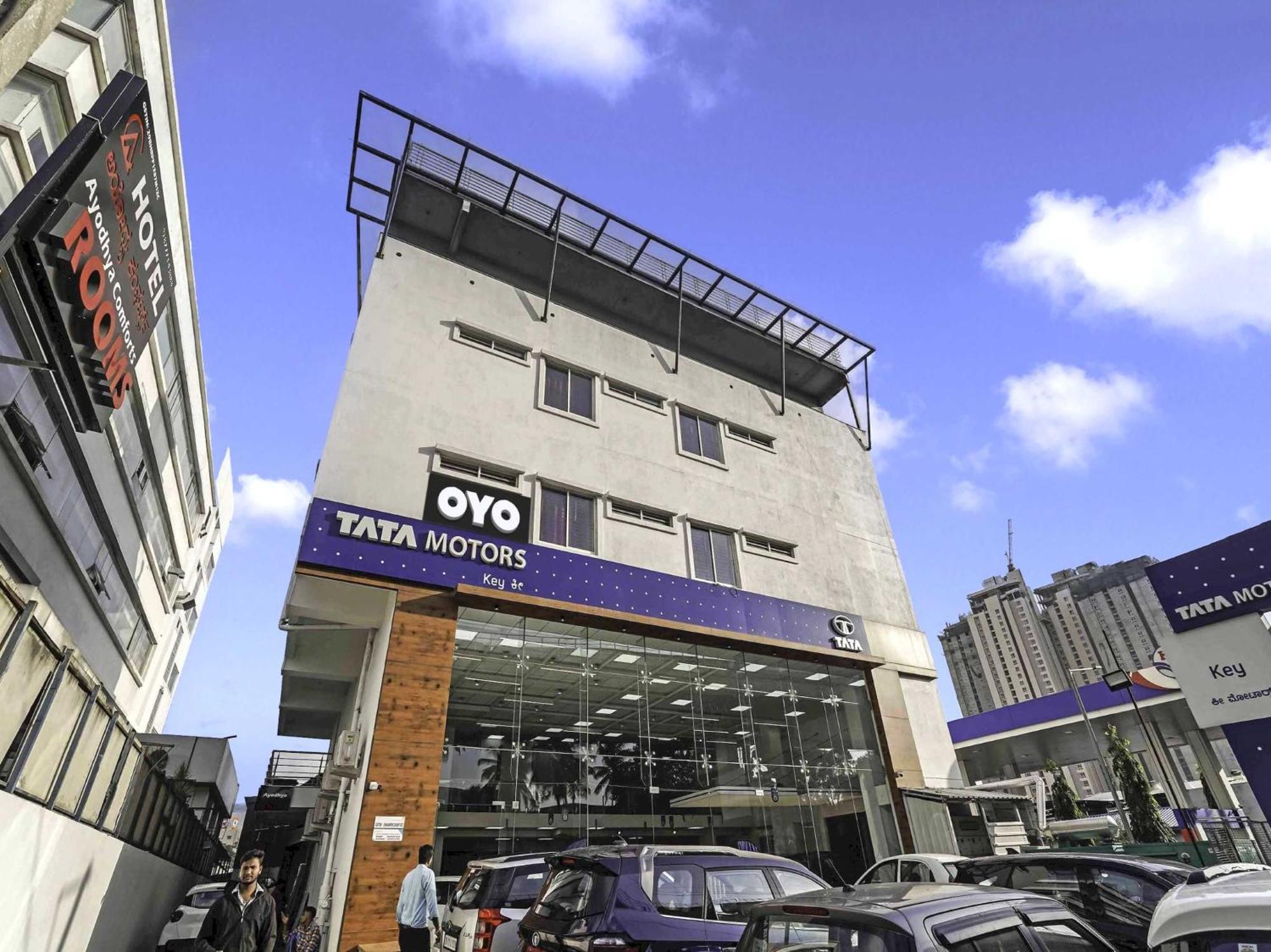 העיר בנגלור Oyo Flagship Hotel Ayodhya מראה חיצוני תמונה