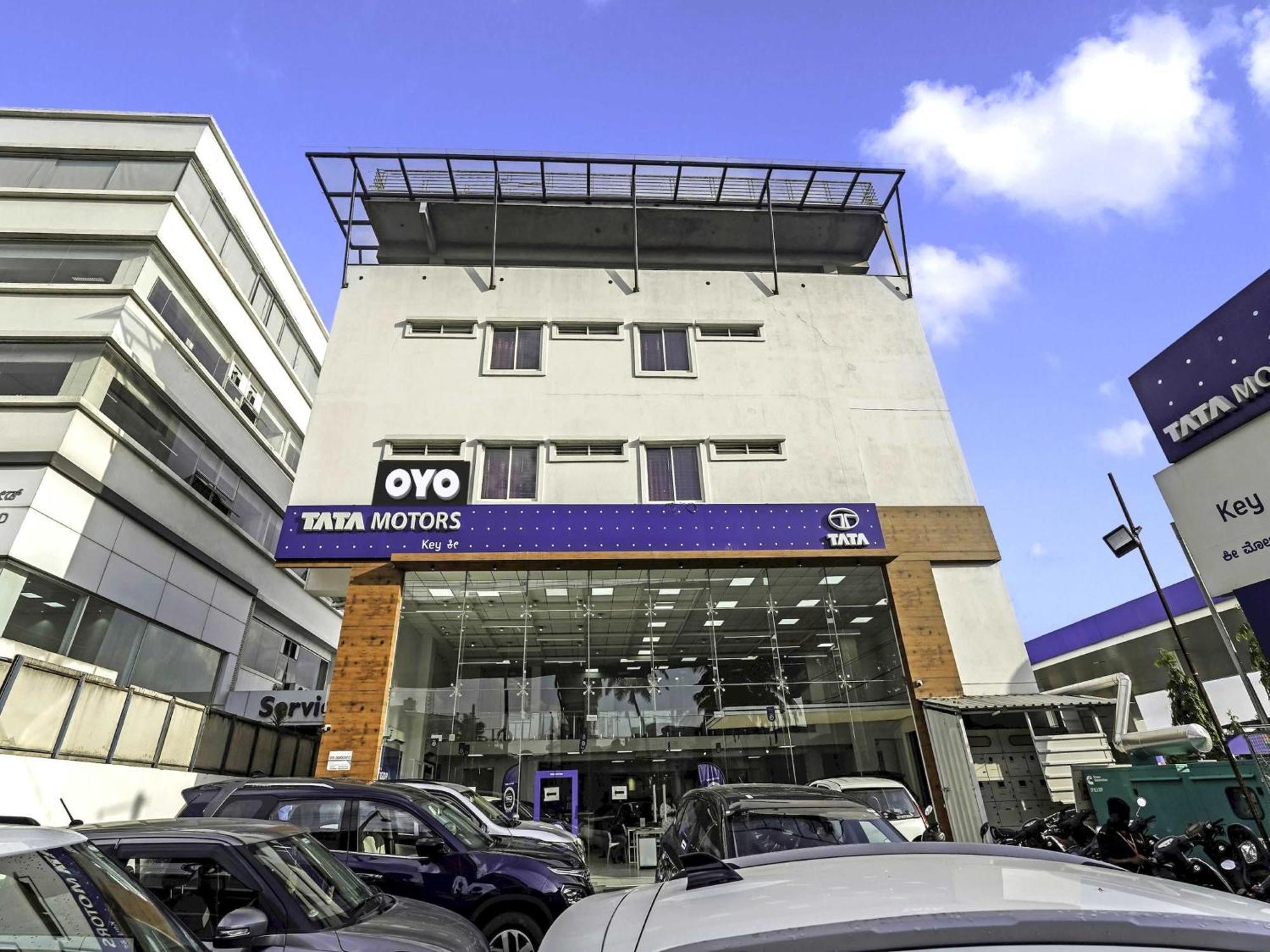 העיר בנגלור Oyo Flagship Hotel Ayodhya מראה חיצוני תמונה