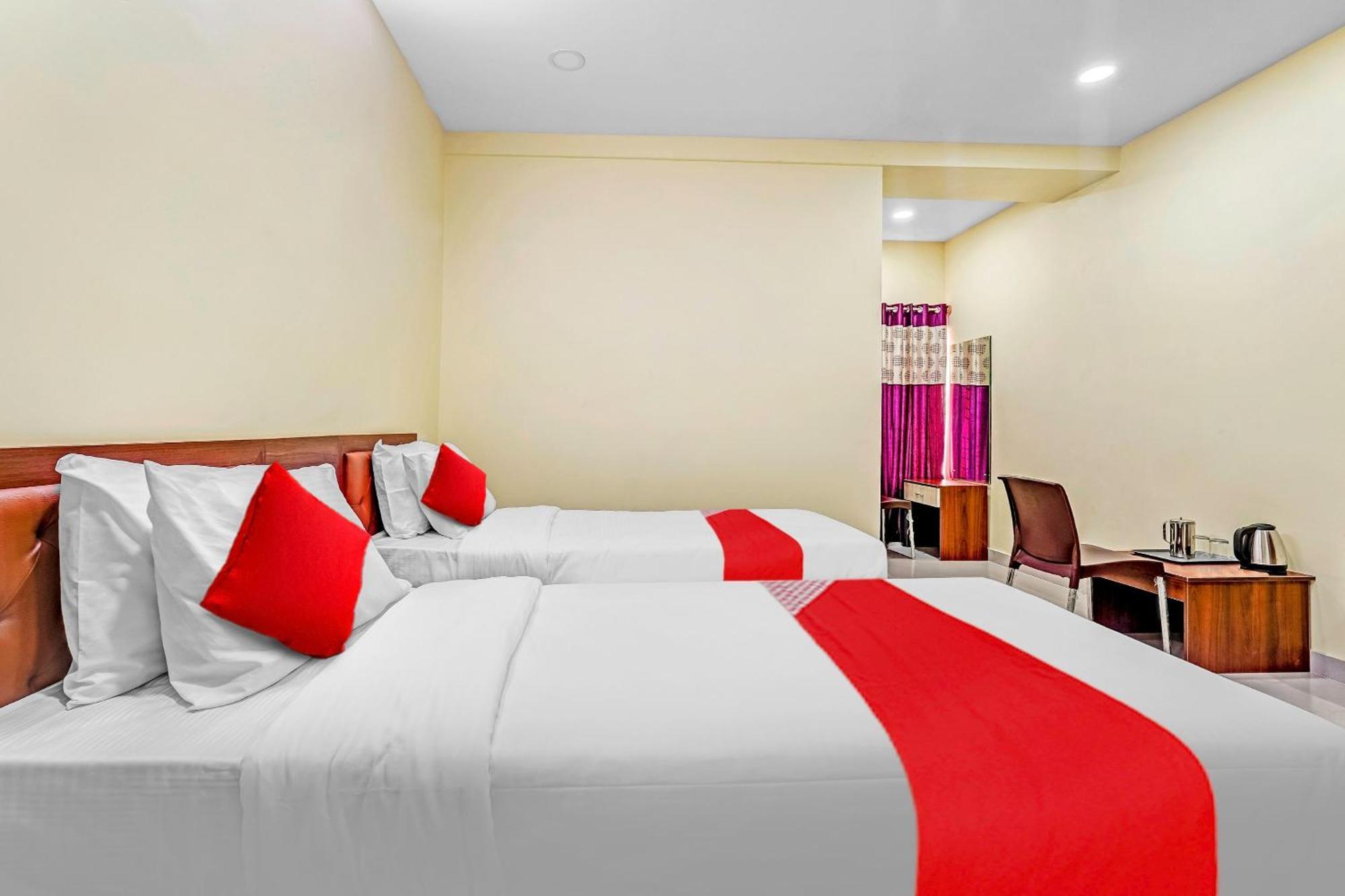 העיר בנגלור Oyo Flagship Hotel Ayodhya מראה חיצוני תמונה